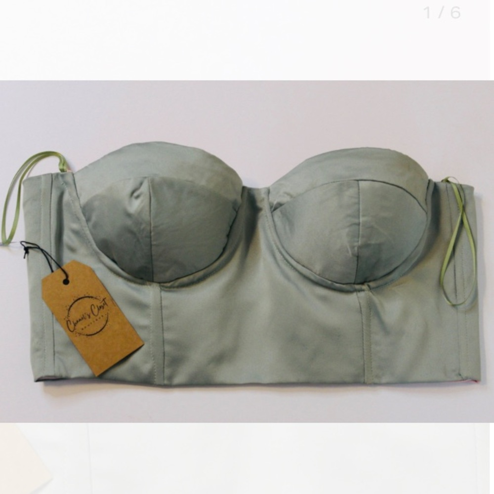 Handmade cropped cupped corset Large